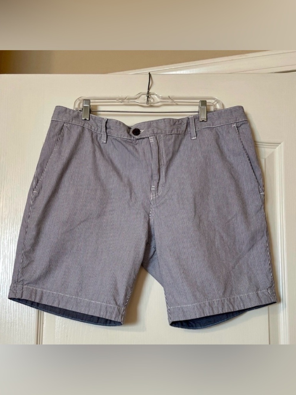 Ted Baker London Chino Shorts Men’s Size 40 Cotton Blue White Stripe Pocket  8”